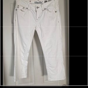 Miss me white capris 29